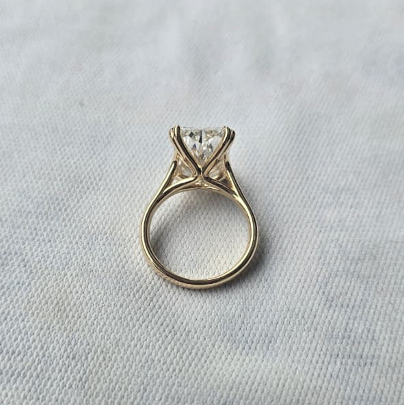 11.50 Ct Radiant Lab Grown Diamond 8 claw Prongs 14 Kt Yellow Gold Ring