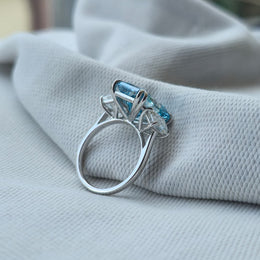 8.00ct Blue Radiant Cut Lab Grown Diamond 3 stone 14 Kt Gold Ring
