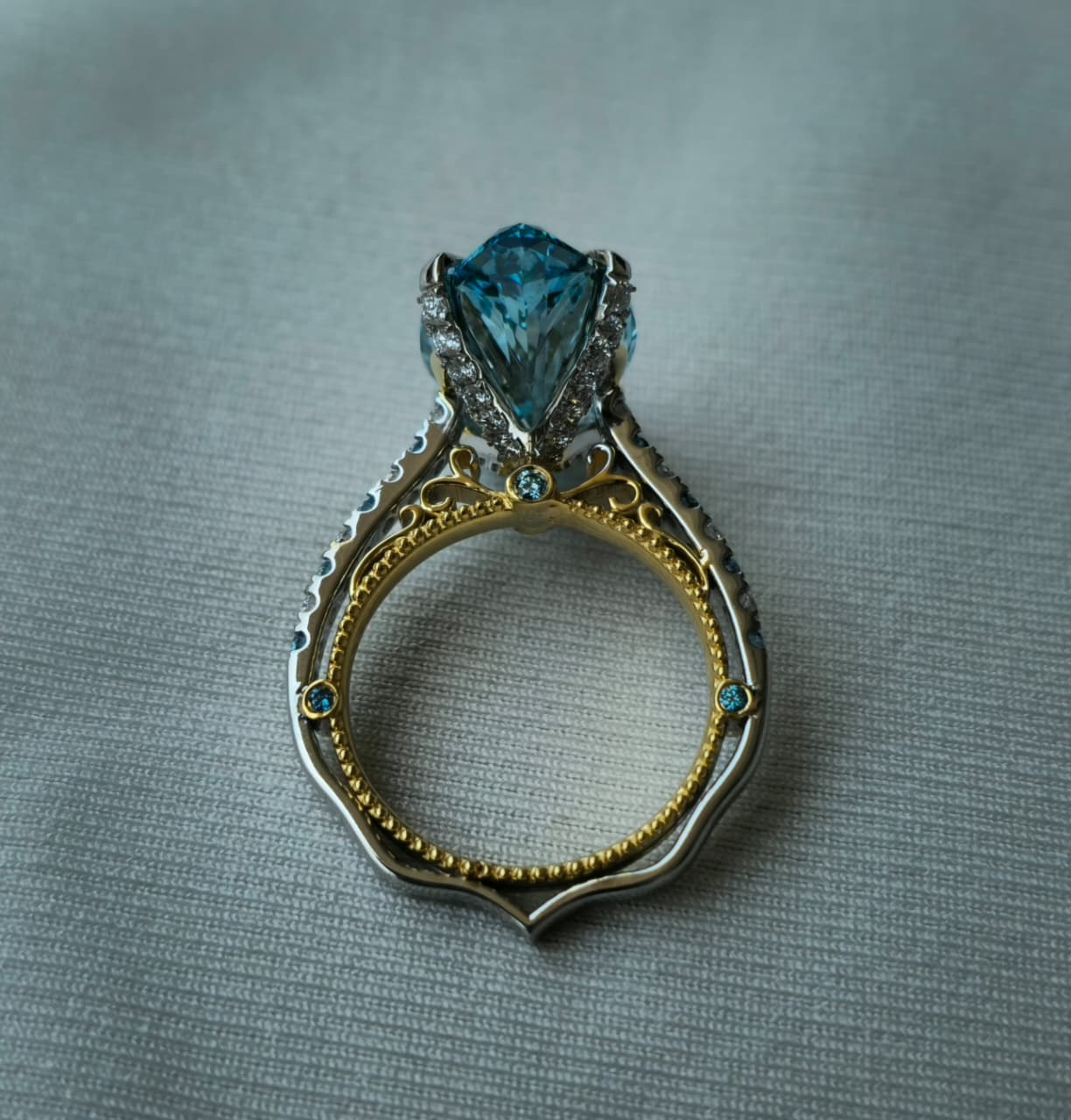 7.66ct Fancy Vivid Blue Brilliant Marquise 4Claw-Prongs Cathedral Multi-Color Stone White-Yellow 10kt Gold Ring