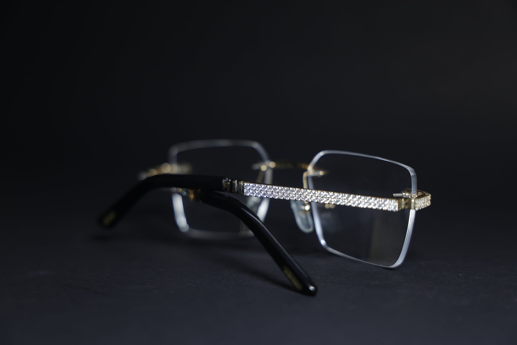 Lab-Grown Diamond Frame Goggles - image 5