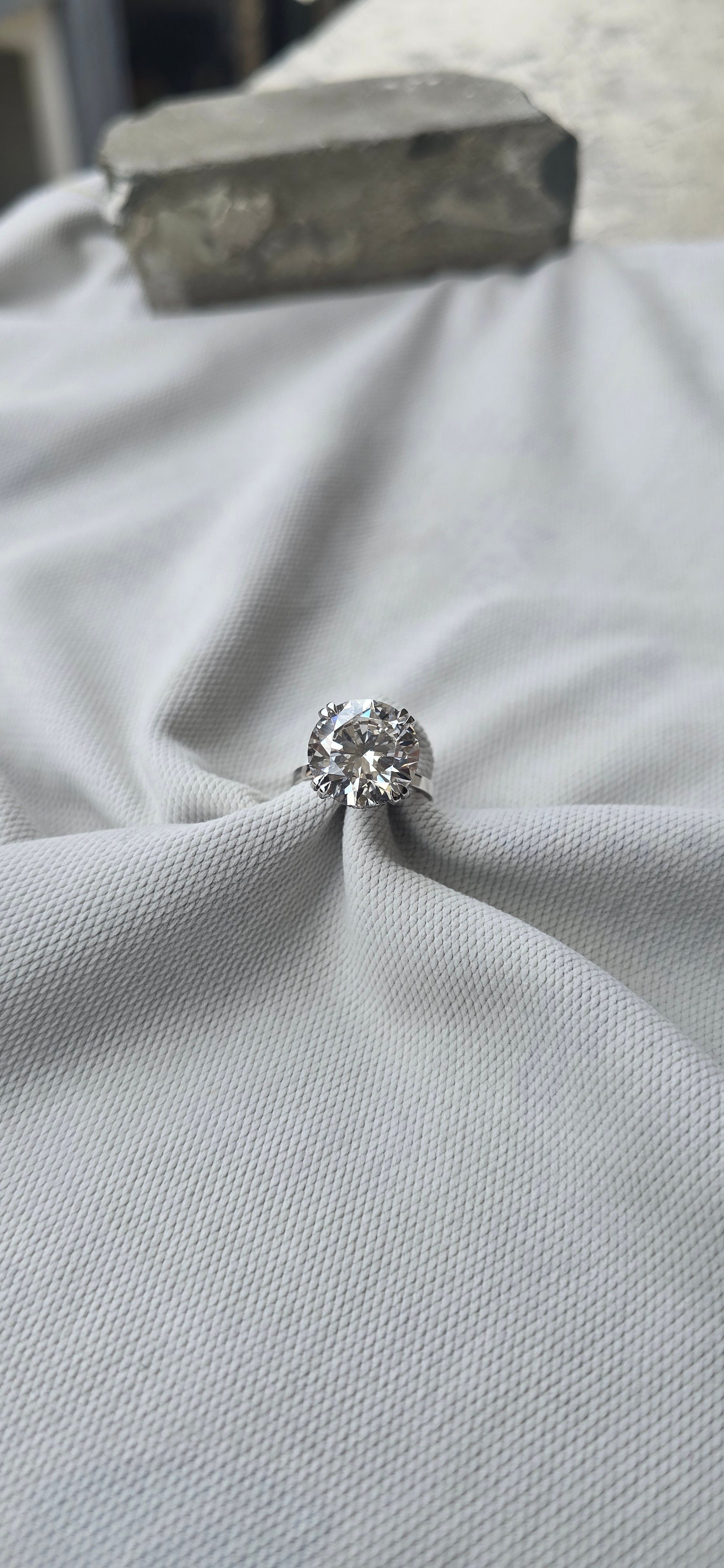 8.00ct Brilliant Round Lab Grown Stone 8 Prongs Crown With Hidden Halo 10kt White Gold Ring - image 4