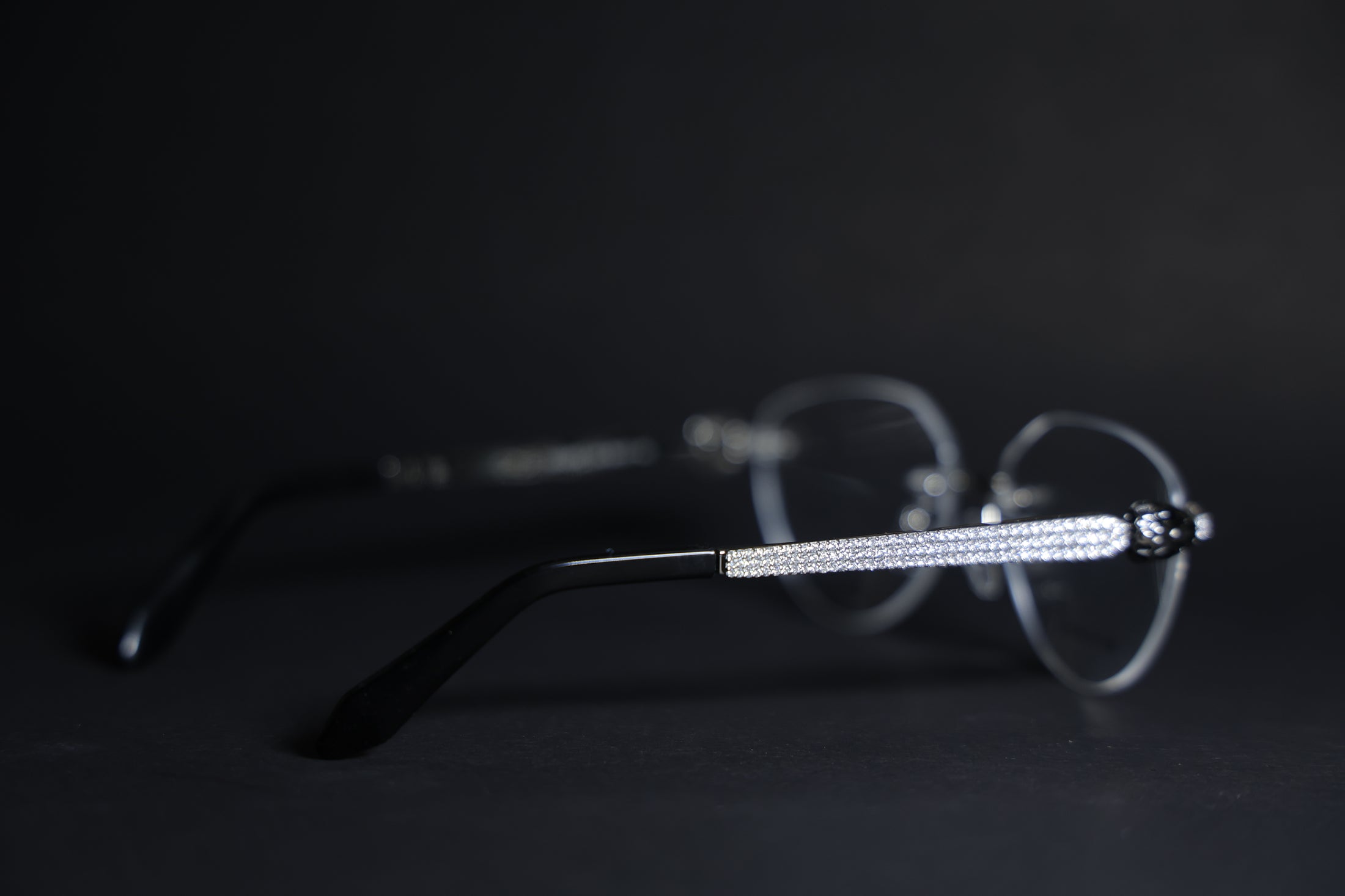 Lab-Grown Diamond Frame Goggles - image 4